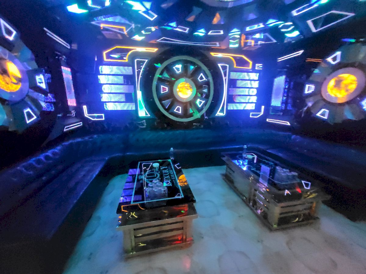 크라운 가라오케 3