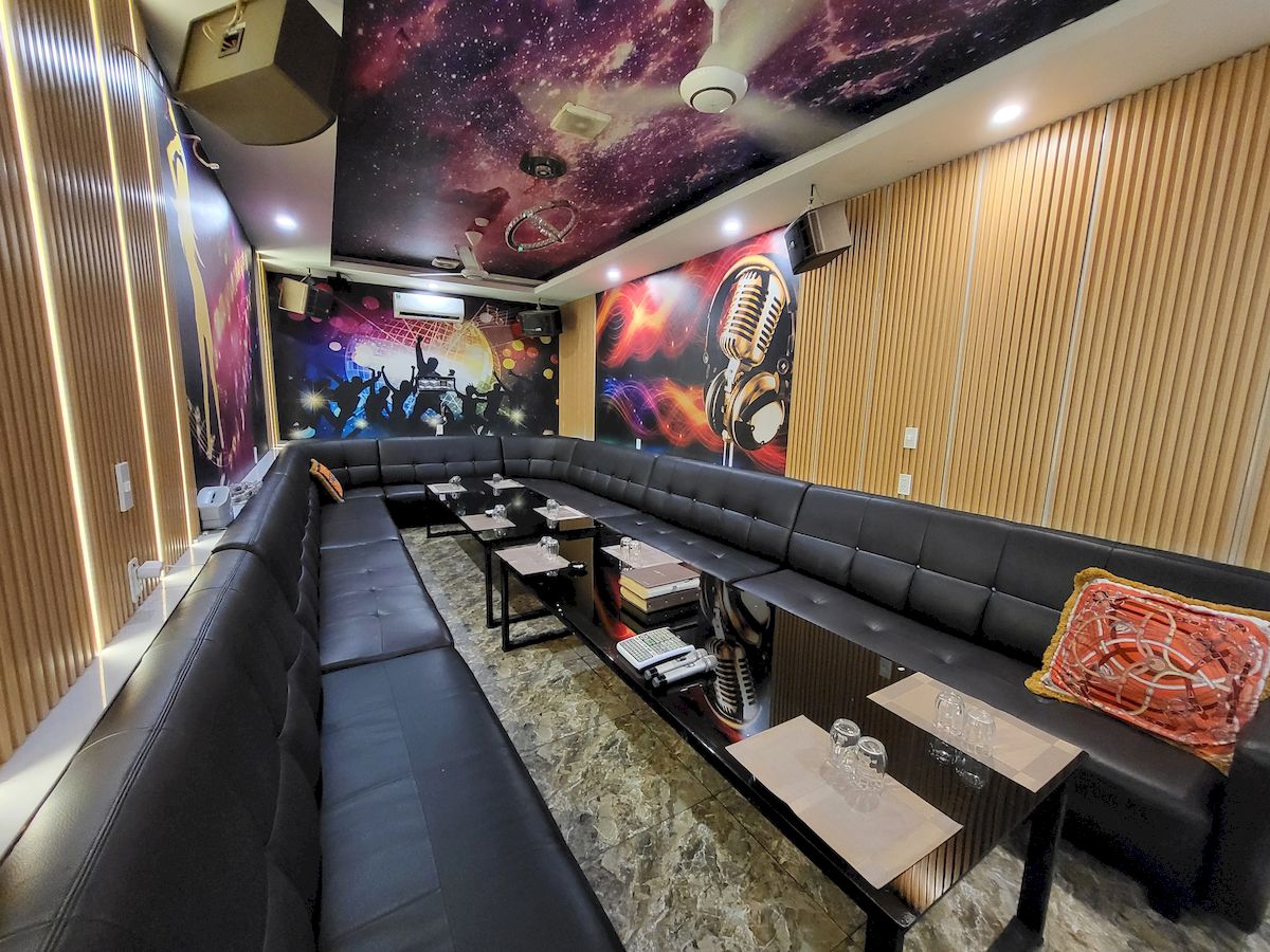 준코 가라오케 내부 2